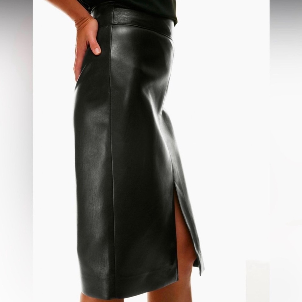 Aritzia Babaton Vegan Leather Skirt Pegu Black Size 2 (XS) Like New - Picture 3 of 12